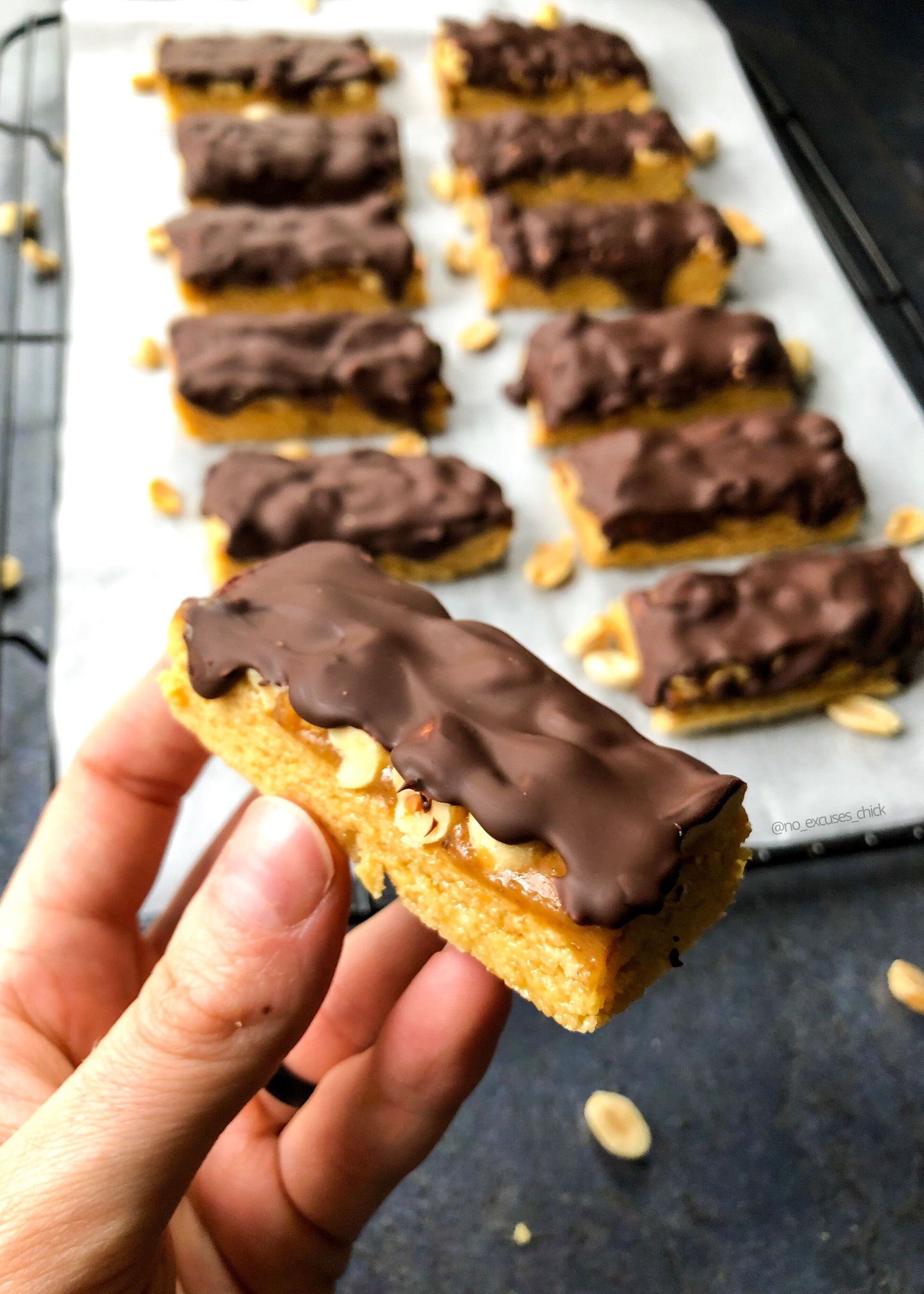 Almond chocolate bars - Ditch the candy bars